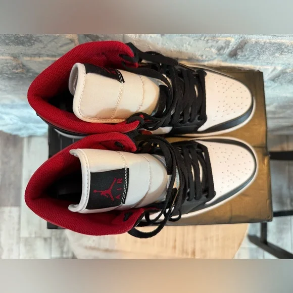 Nike Air Jordan 1 Mid Black Gym Red Size 10.5 - Picture 2 of 11